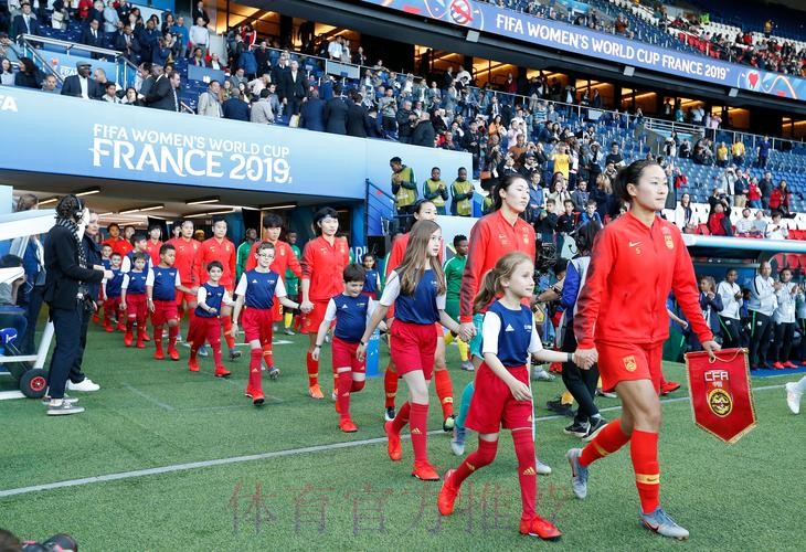 中国女足2-0击败南非 时隔2917天奥运会上再取胜